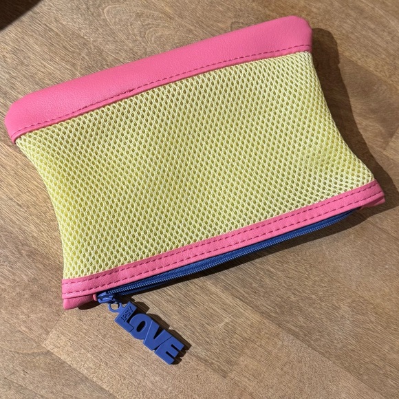 NWOT Ipsy Yellow and Pink Makeup Bag - Picture 3 of 3